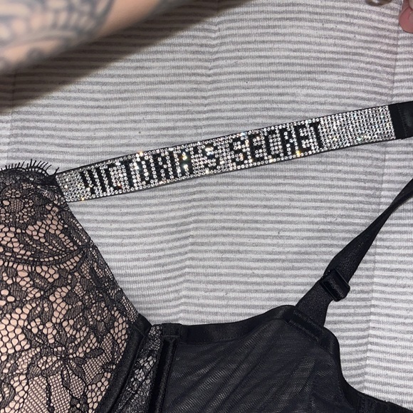 WORN NEVER!!!!!! Brand new - Picture 7 of 7